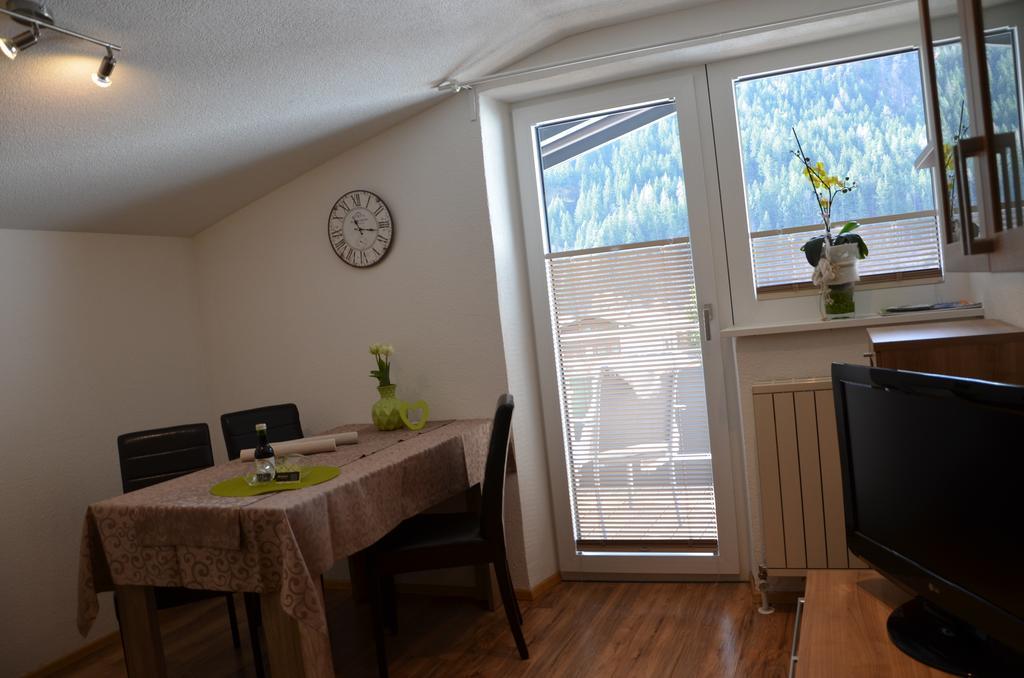 Appartement Alpengluehn Oetz Eksteriør billede